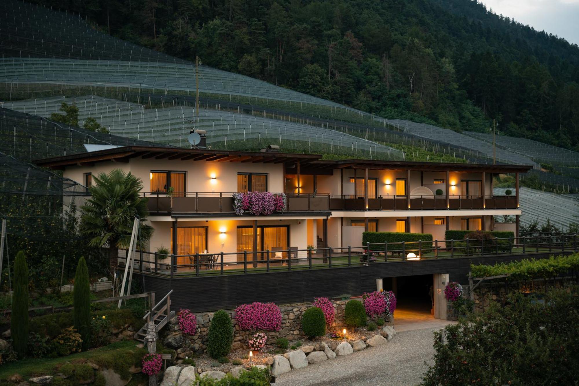 Landhaus Freiburgerhof Рифиано Екстериор снимка